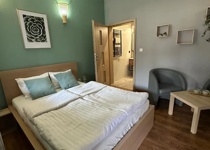 Nenufar Premium 2* Kościan